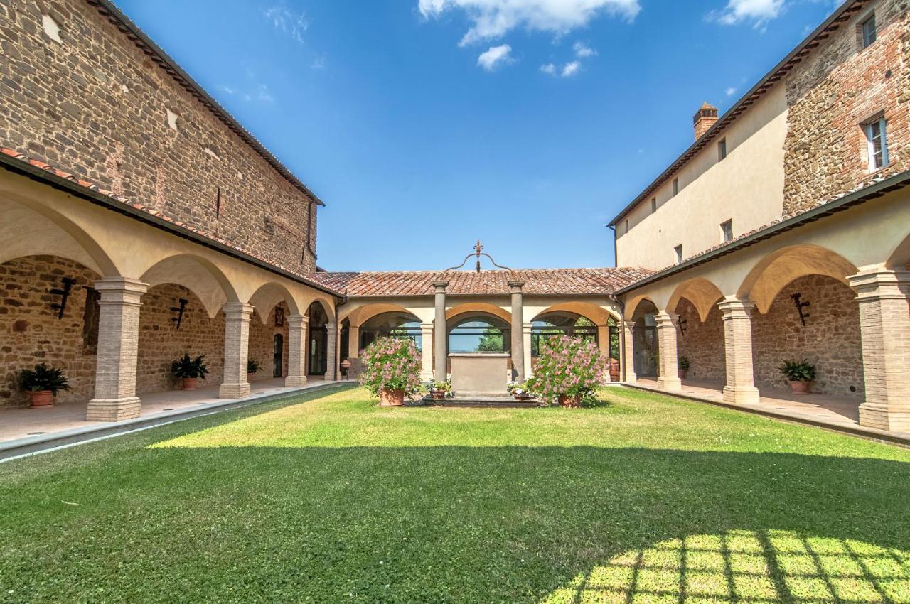 Agriturismo I Frati Paciano エクステリア 写真