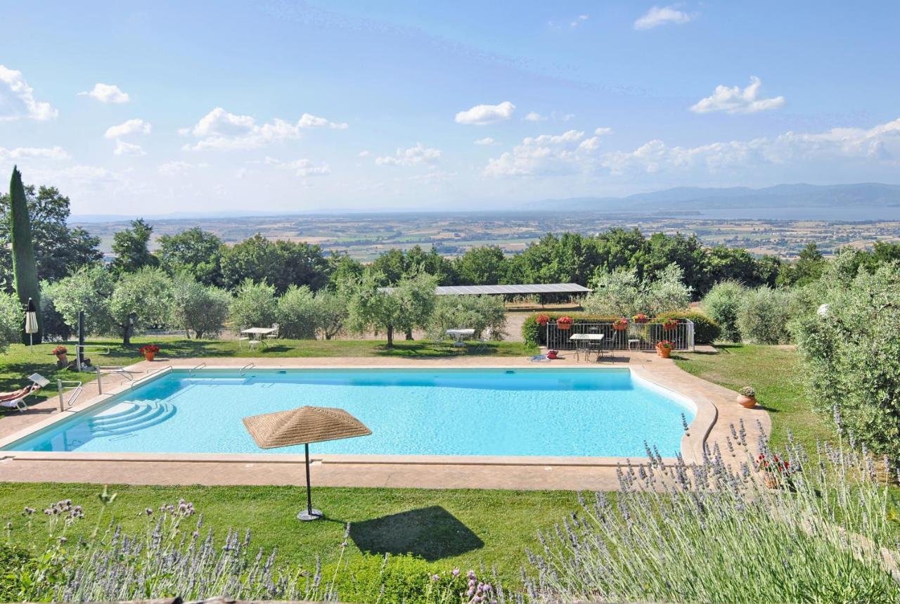 Agriturismo I Frati Paciano エクステリア 写真